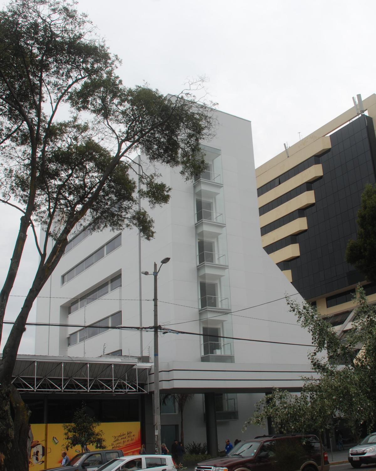 DINERS CLUB DEL ECUADOR - QUITO